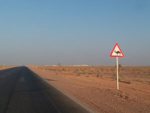 iran deserto strada