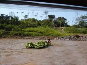 amazzonia rio tambopata fiume